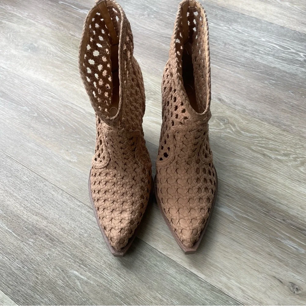 Jessica Simpson Lukkah Tan Woven Ankle Booties Size 6.5 - Picture 3 of 8